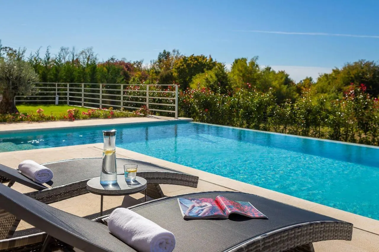 Villa Celeste By Ilc Brtonigla Croatia